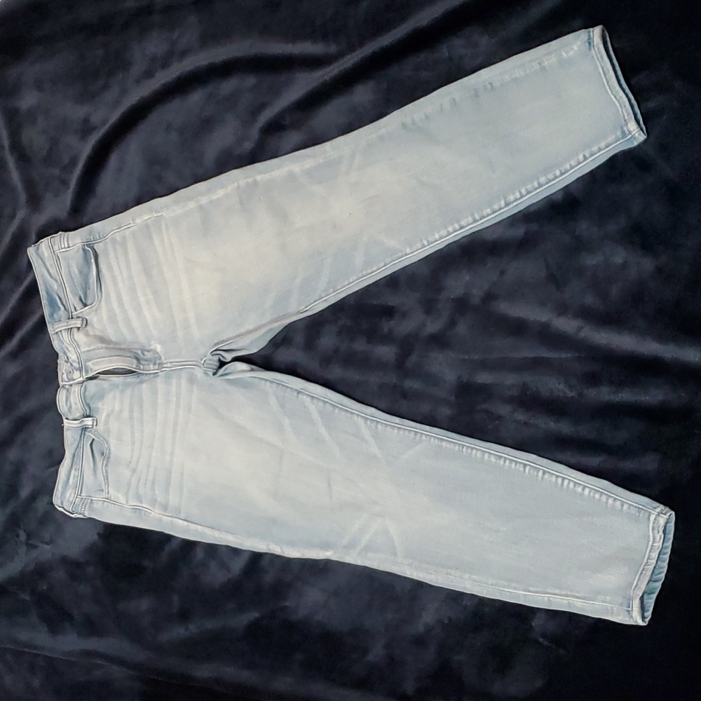 15 DLR SALE AEO JEANS